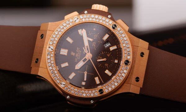 Hublot 또는 HuBolt 전설 – 우사인 세인트 레오 볼트